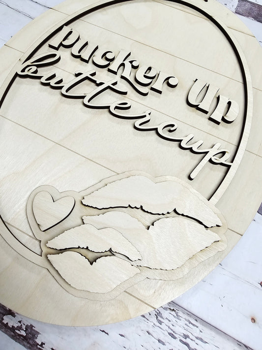 Pucker up buttercup A5617N 3D oval door hanger