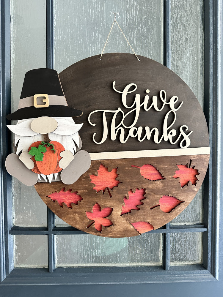 Give Thanks gnome door hanger A5970: 3D round door hanger