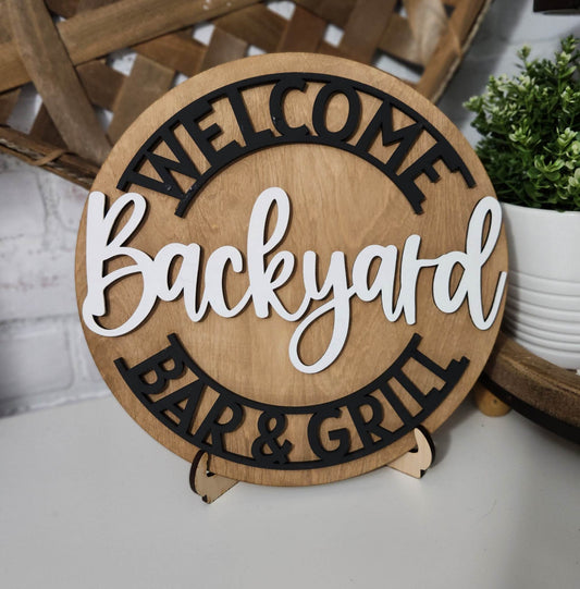 Welcome Backyard BBQ n Grill: 3D round door hanger A1877N