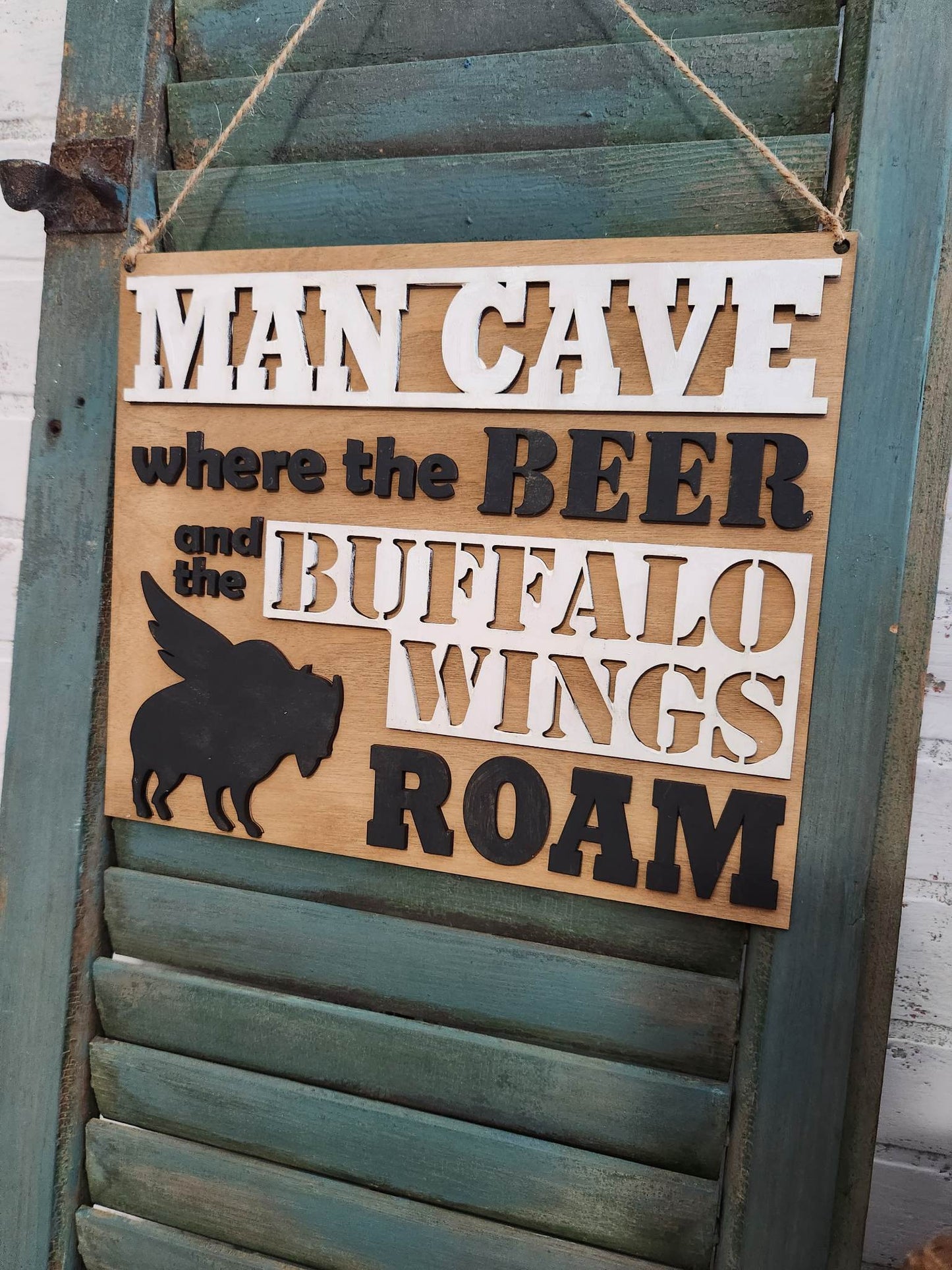 Man Cave: 3D Rectangle A1875N