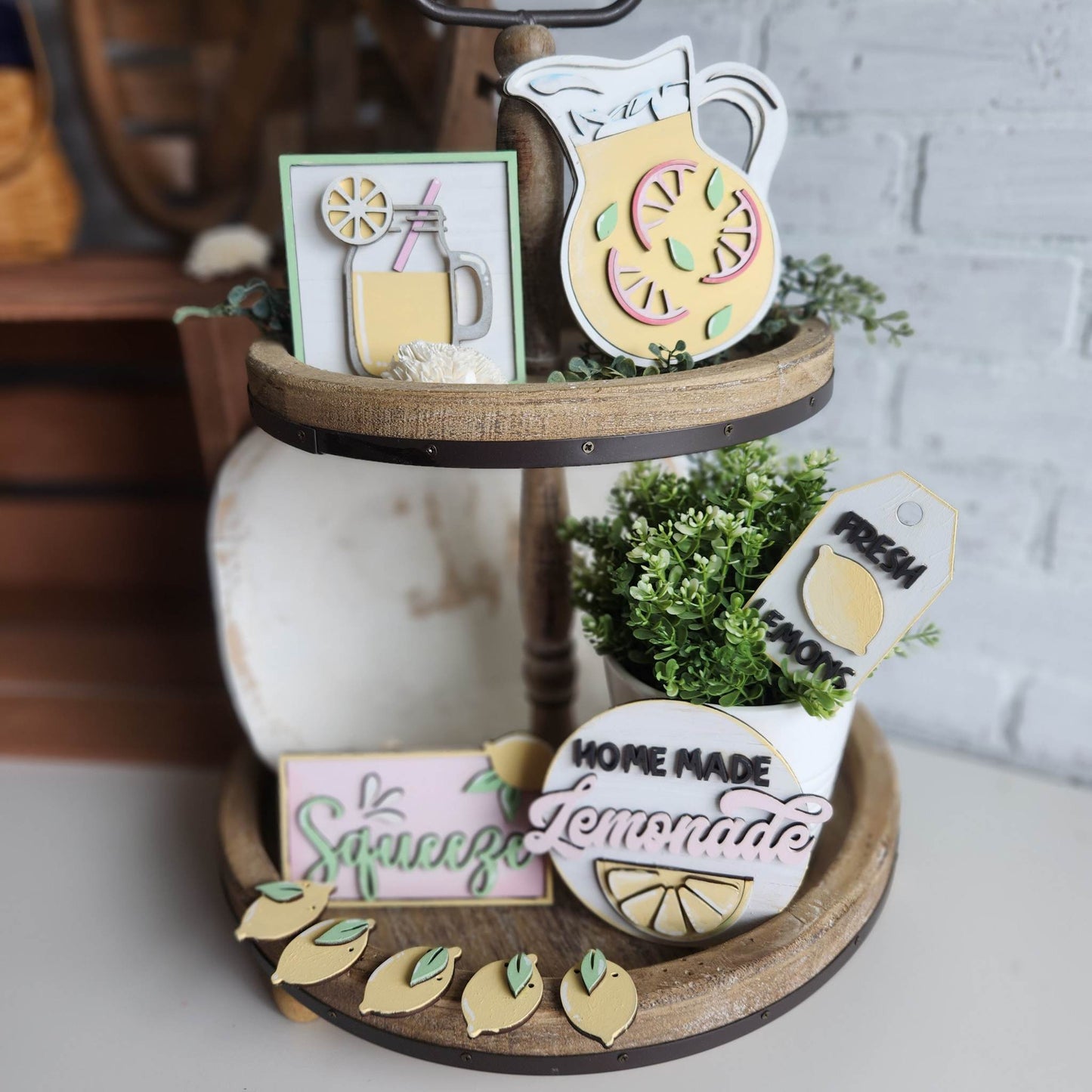 Lemonade : Laser Tiered Tray Collection A1884N