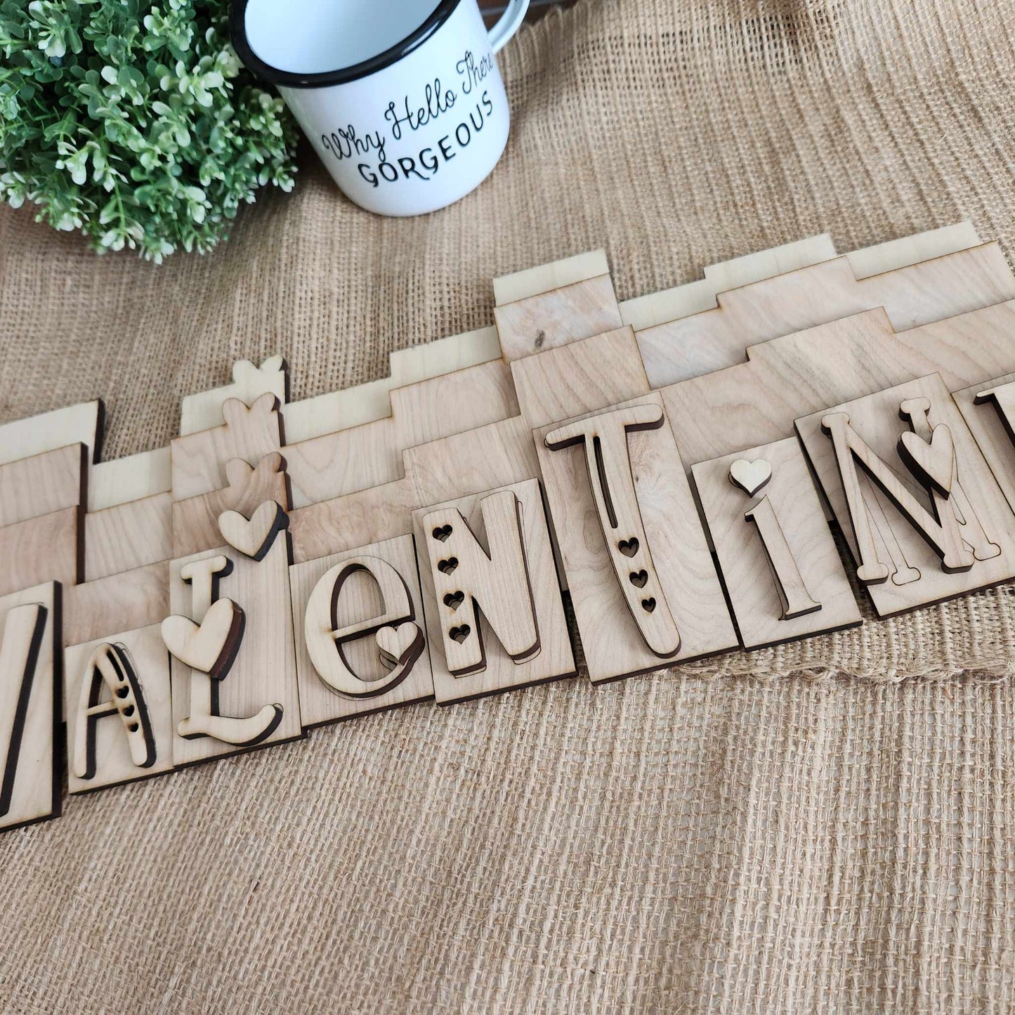 Valentine word block A5629N: Chunky Shelf Sitter