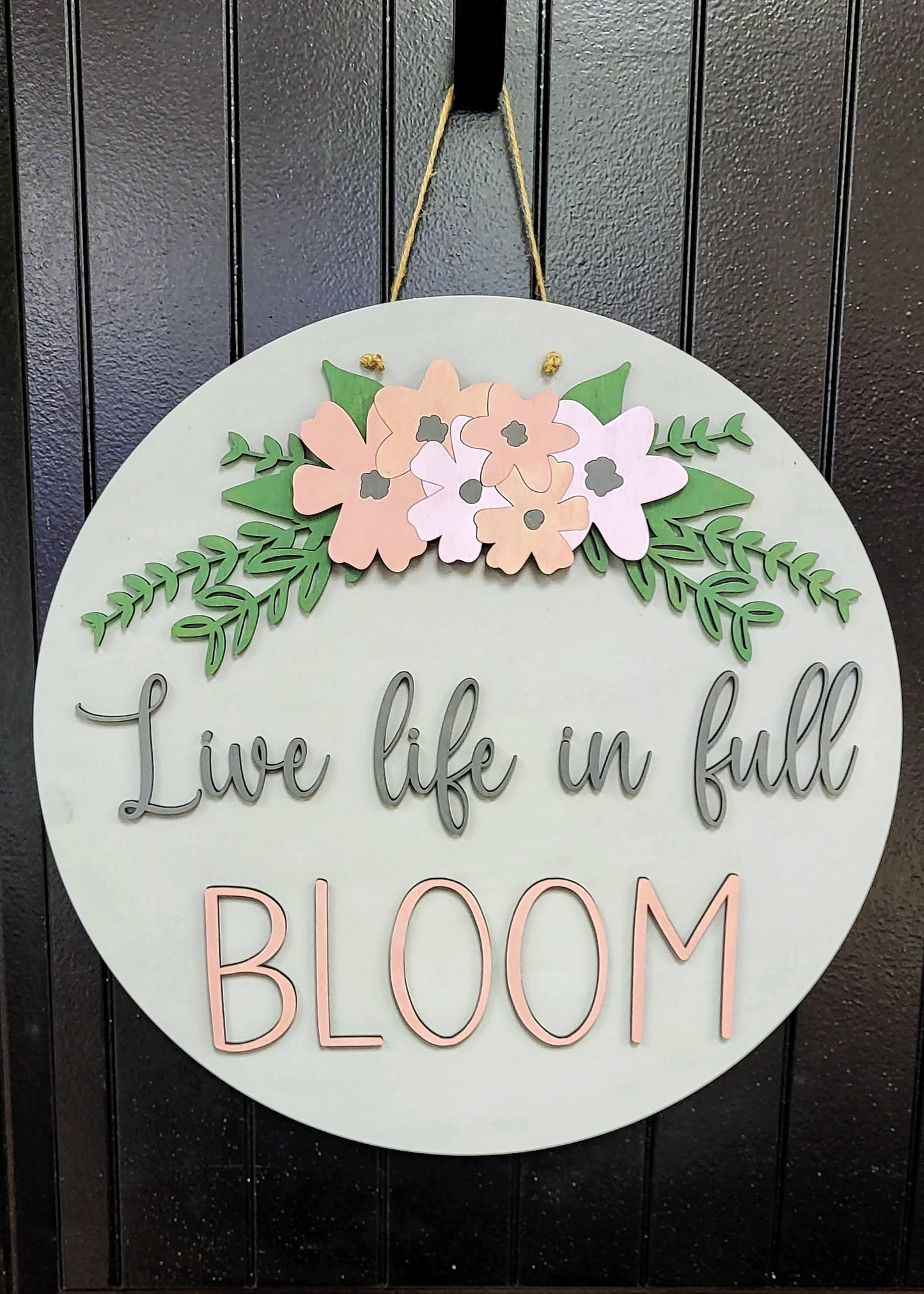 Live life in full BLOOM: 3D ROUND door hanger A1811N