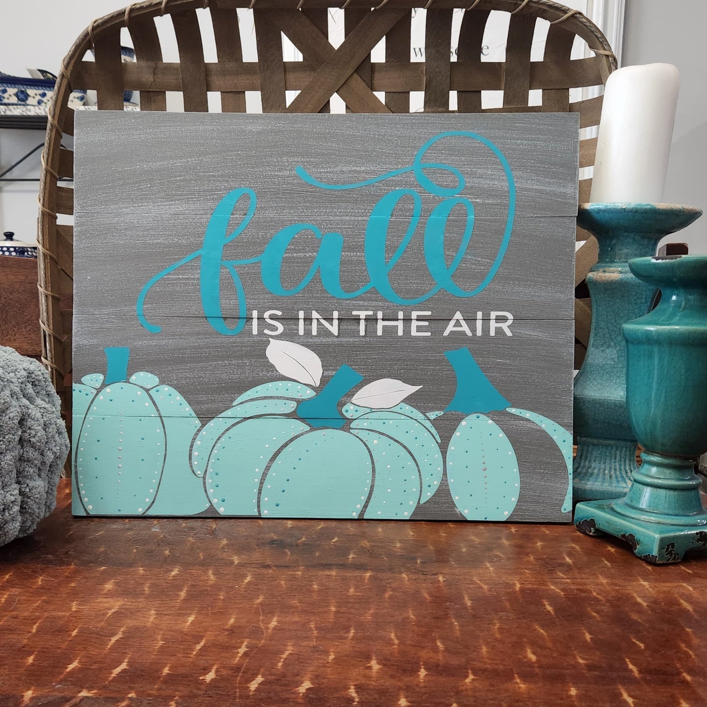 Fall is in the air: Rectangle A1646N