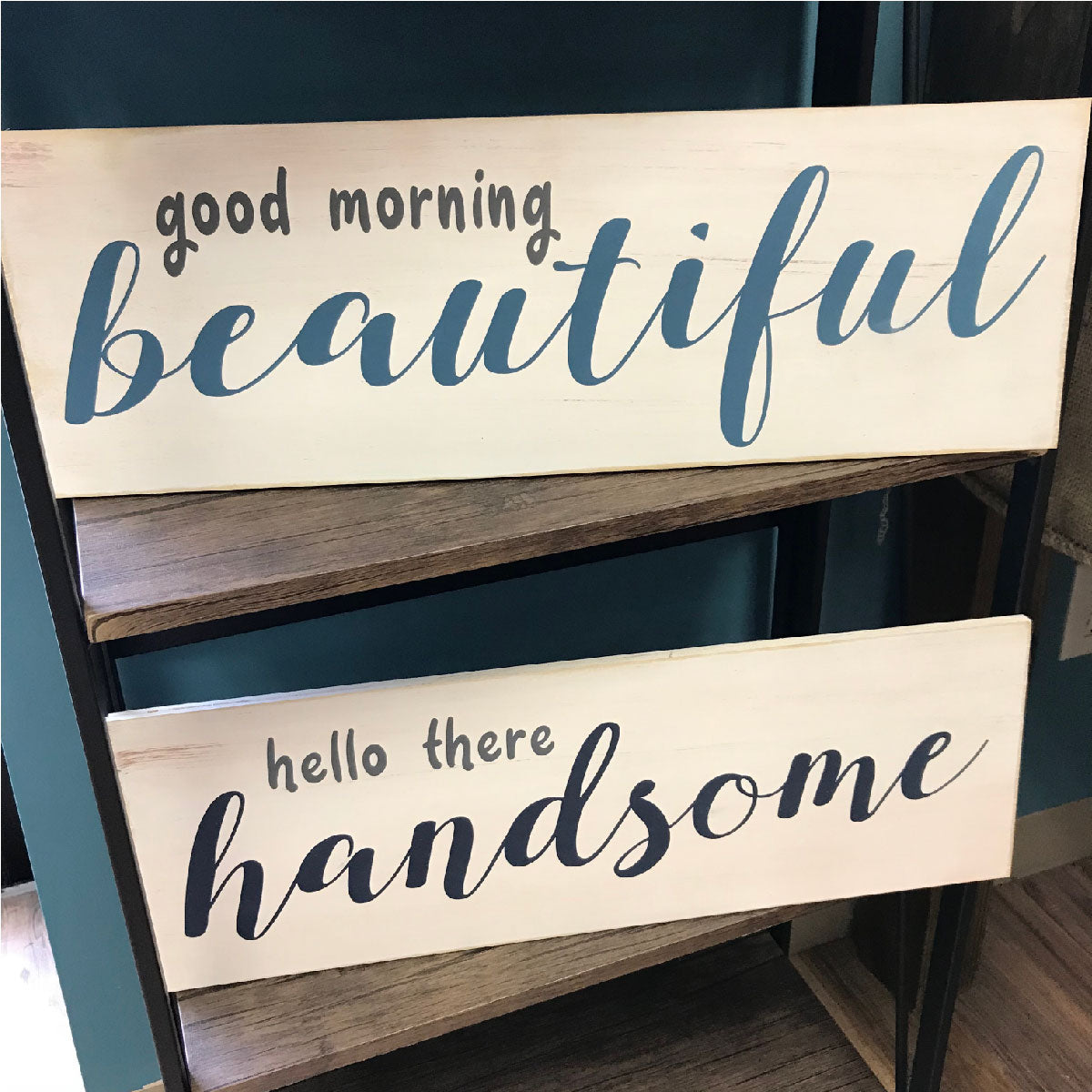 Couples: handsome - beautiful: Plank Design (set of 2) A1570N
