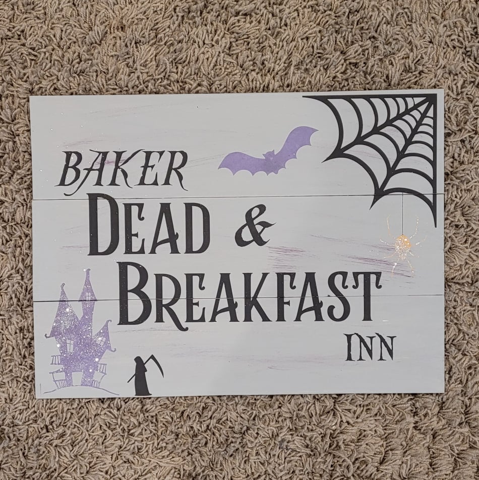 Dead and Breakfast: Rectangle A1529N