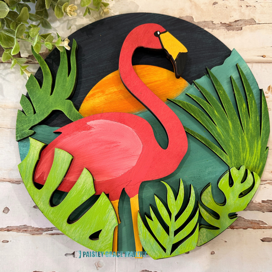 Flamingo layered:  3D round door hanger