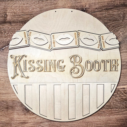 Kissing Booth: 3D round door hanger