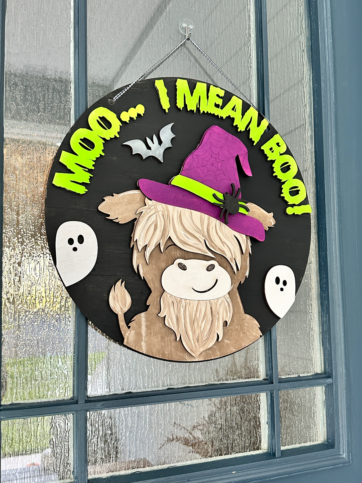 Moo...I mean Boo!: 3D round door hanger