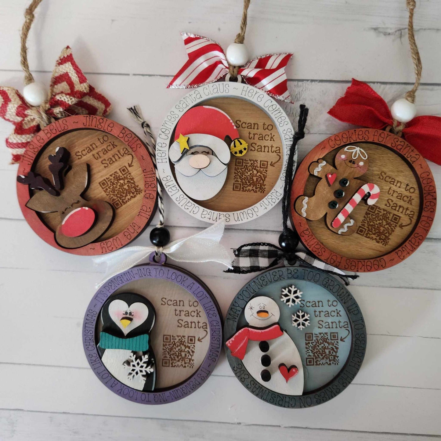 Santa Tracker: 3D Ornaments