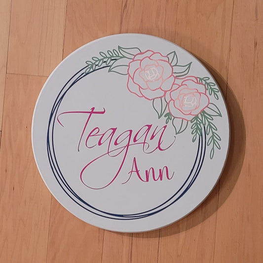 Personalized Name floral: Round A1532N