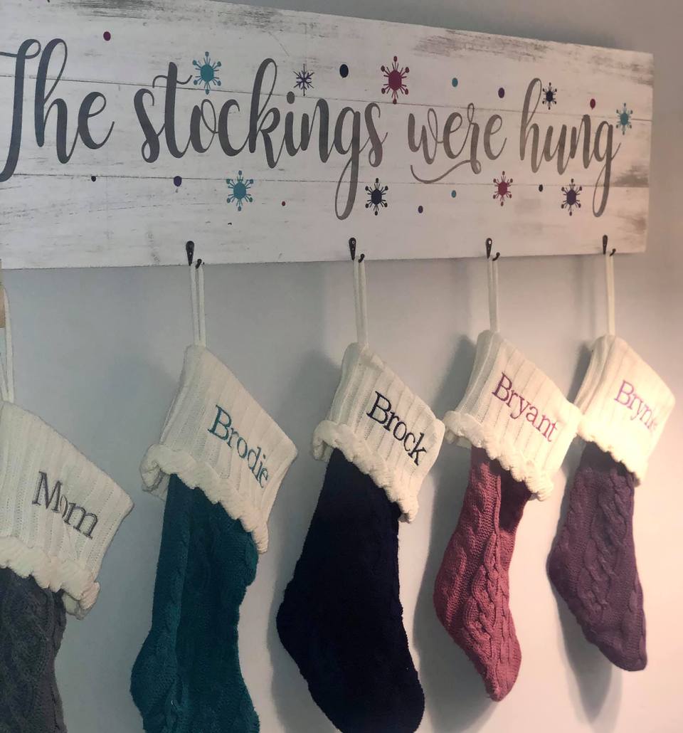 The stockings were hung: Plank Design A1496N